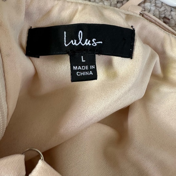 Lulu’s Lost in Your Eyes Silver Sequin Bodycon Mini Dress - Size L - Picture 3 of 4